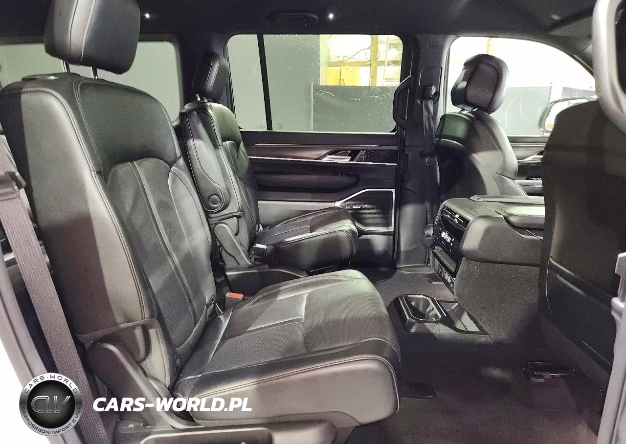 2024 Jeep Wagoneer Series Iii VIN:1C4SJVDP2RS169254 - 11