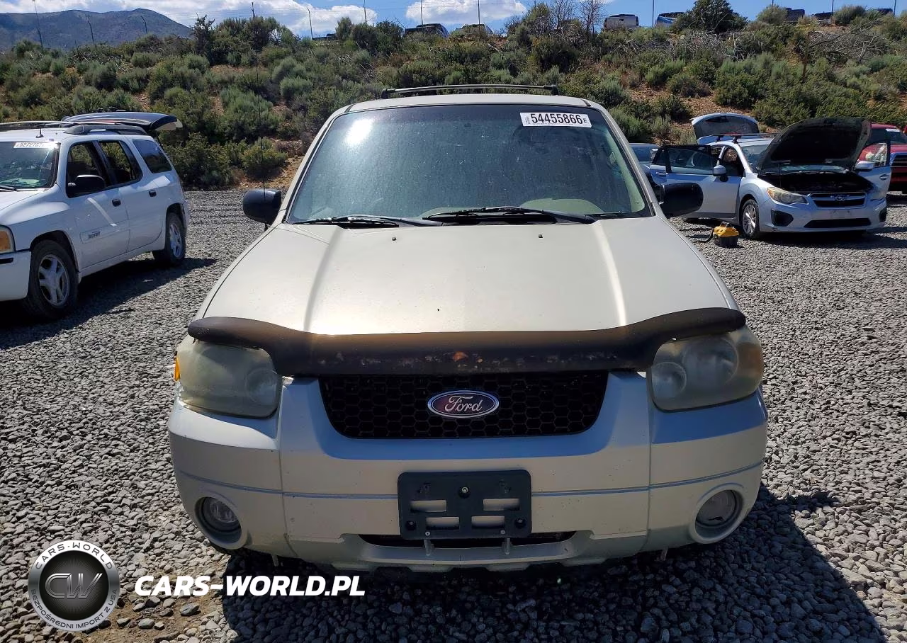 2005 Ford Escape Limited VIN:1FMCU94175KA56713 - 5
