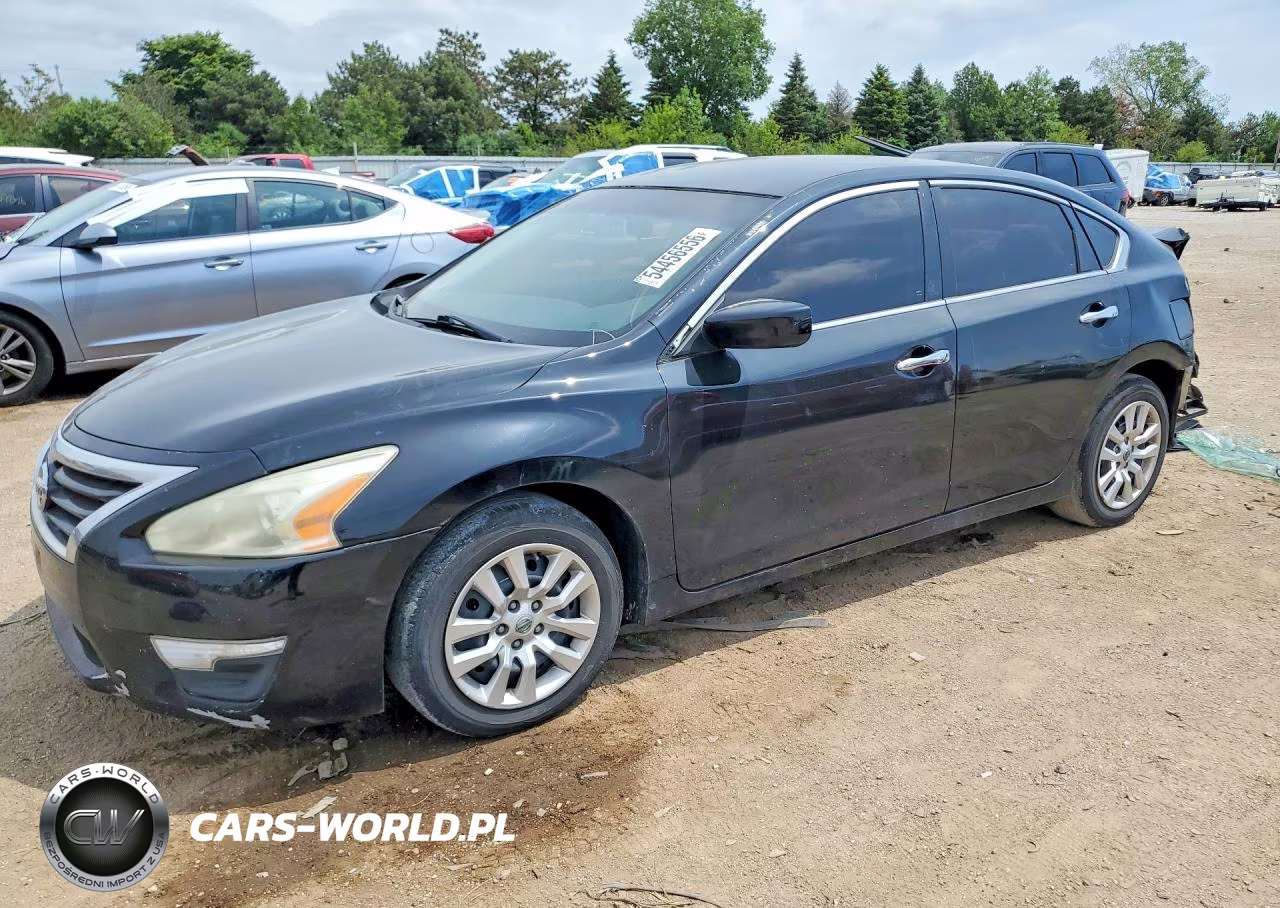 2015 Nissan Altima 2.5 S – zdjęcie 1 z 12