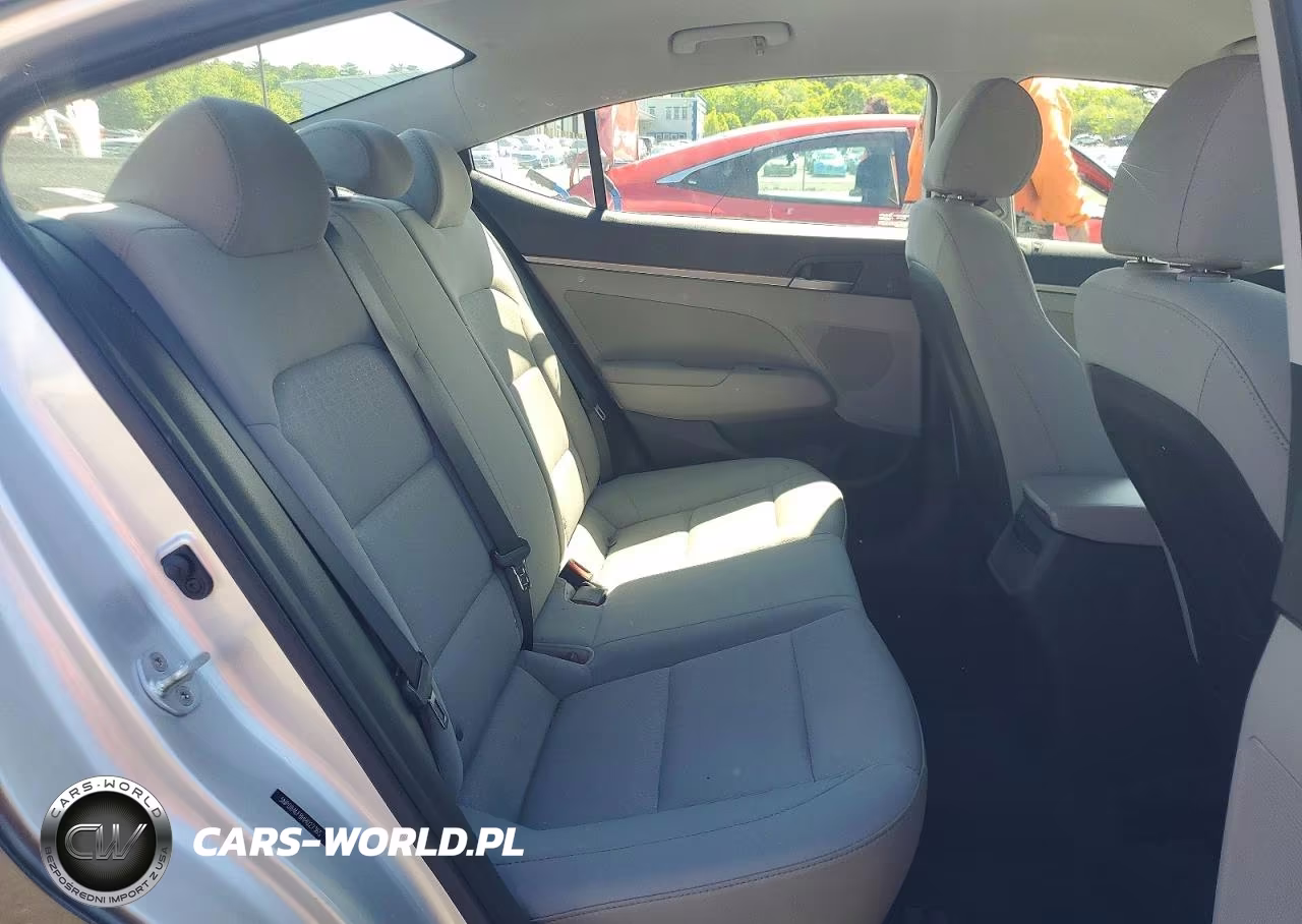 2017 Hyundai Elantra Se VIN:5NPD84LF8HH027365 - 10