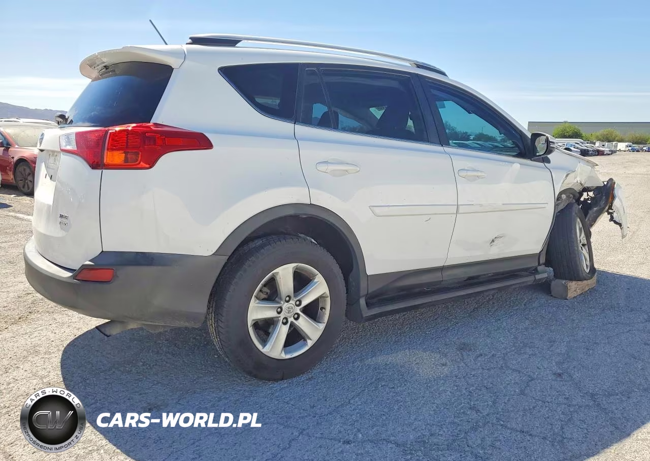 2013 Toyota Rav4 Xle VIN:2T3RFREV4DW053137 - 3