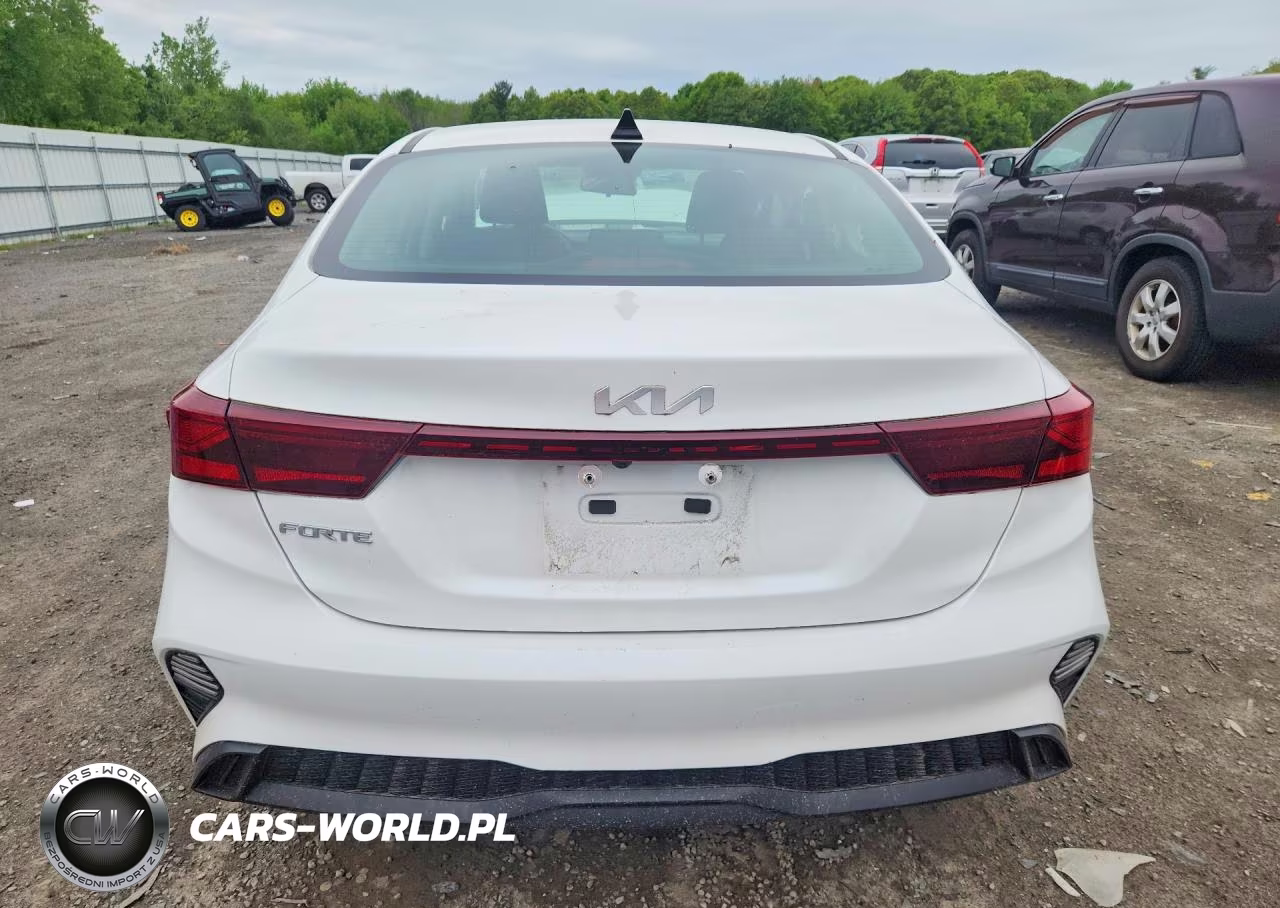 2023 Kia Forte Lxs VIN:3KPF24AD6PE513803 - 6