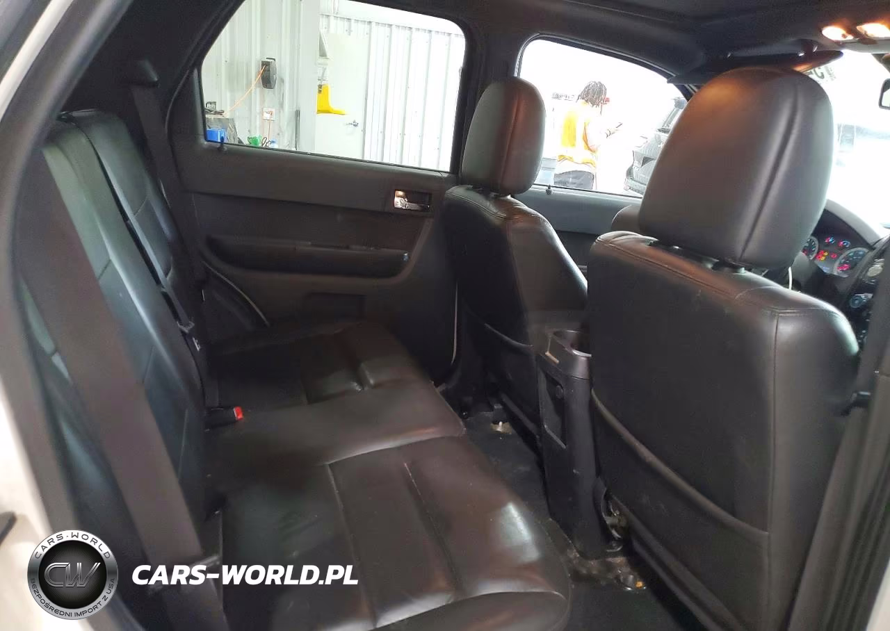 2010 Ford Escape Limited VIN:1FMCU9EG7AKD04634 - 11