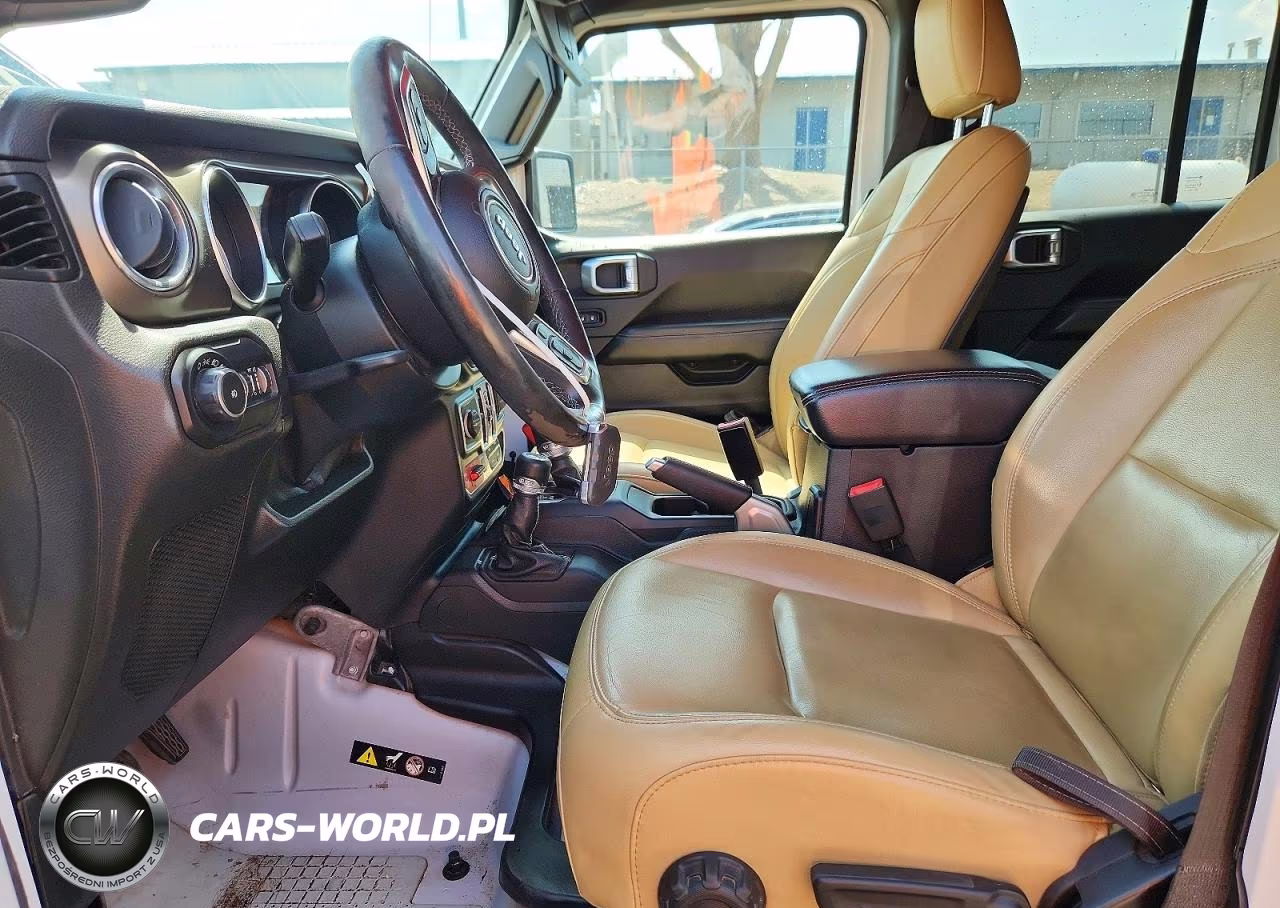 2018 Jeep Wrangler Unlimited Rubicon VIN:1C4HJXFG4JW260462 - 7