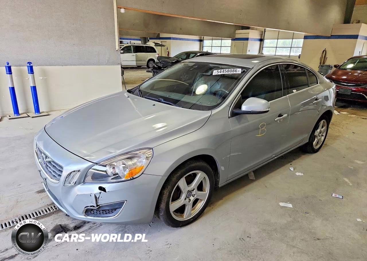 2013 Volvo S60 T5