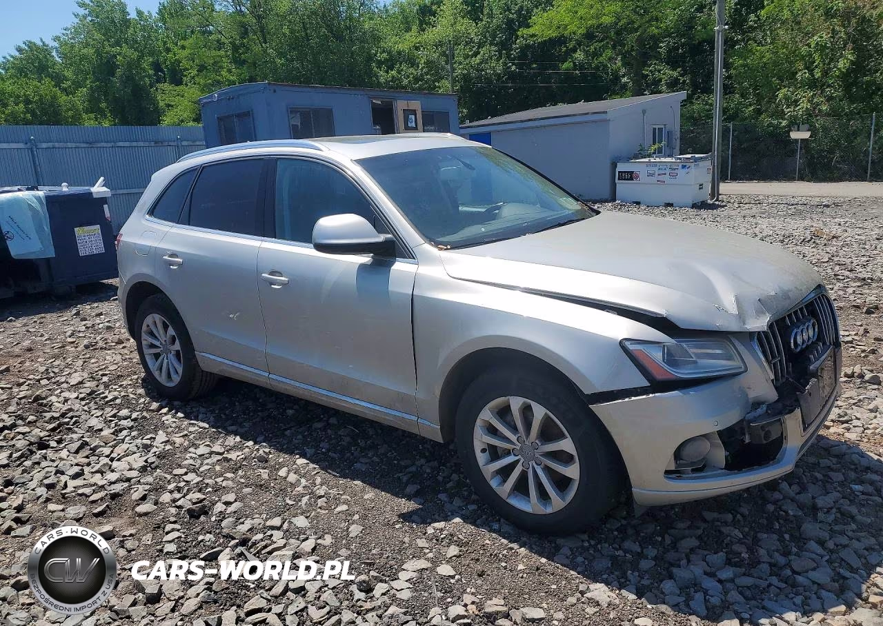 2014 Audi Q5 Premium Plus VIN:WA1LFAFP0EA028317 - 4