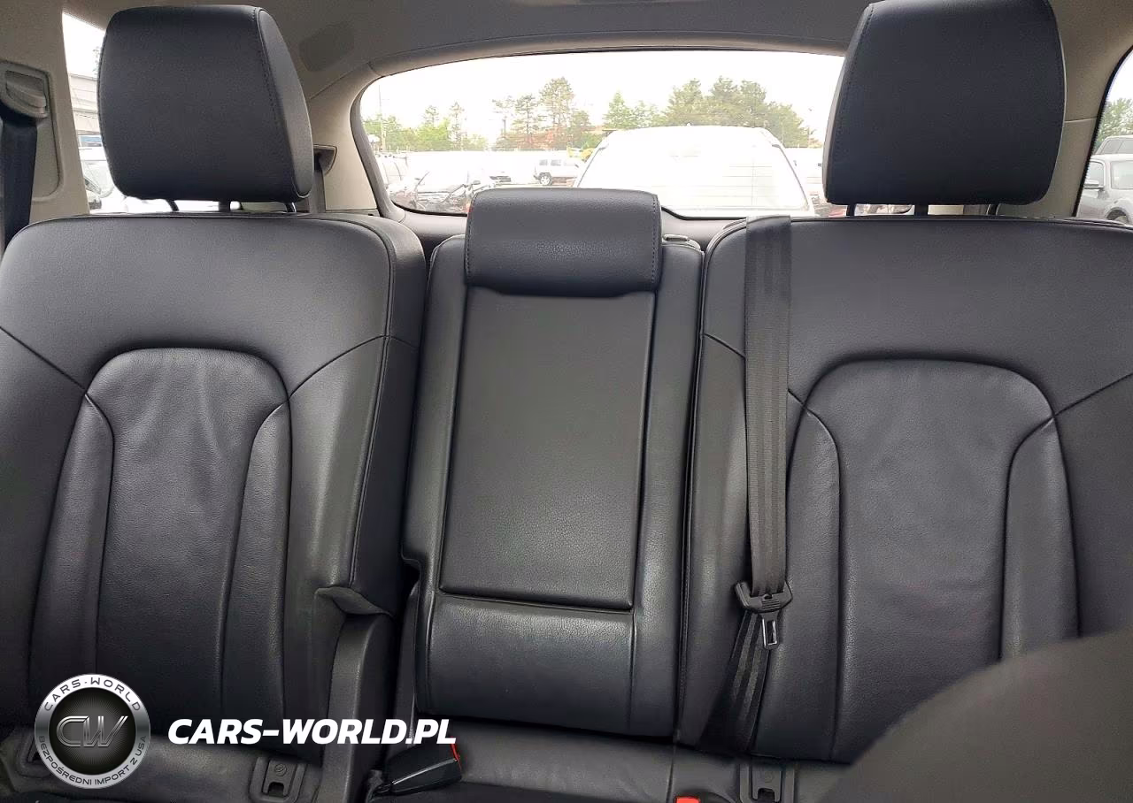 2015 Audi Q7 Premium Plus VIN:WA1LGAFE8FD012877 - 10