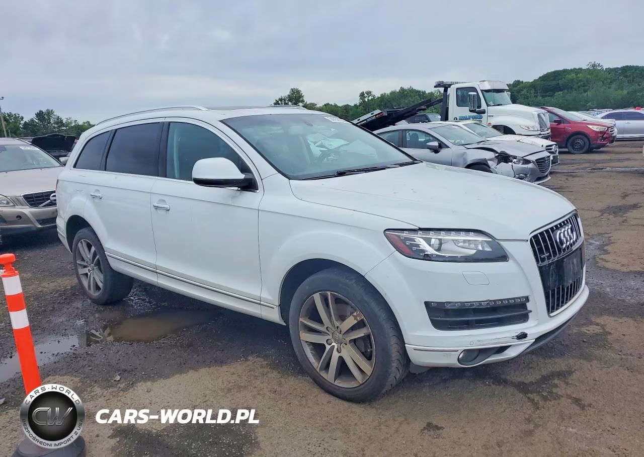 2015 Audi Q7 Premium Plus VIN:WA1LGAFE8FD012877 - 4