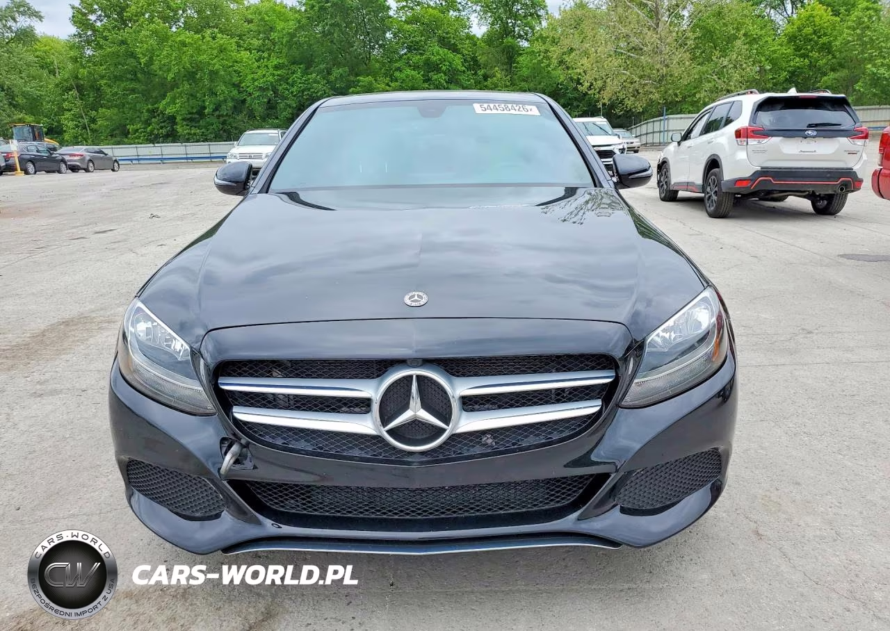 2018 Mercedes-Benz C 300 4Matic VIN:55SWF4KBXJU252824 - 5