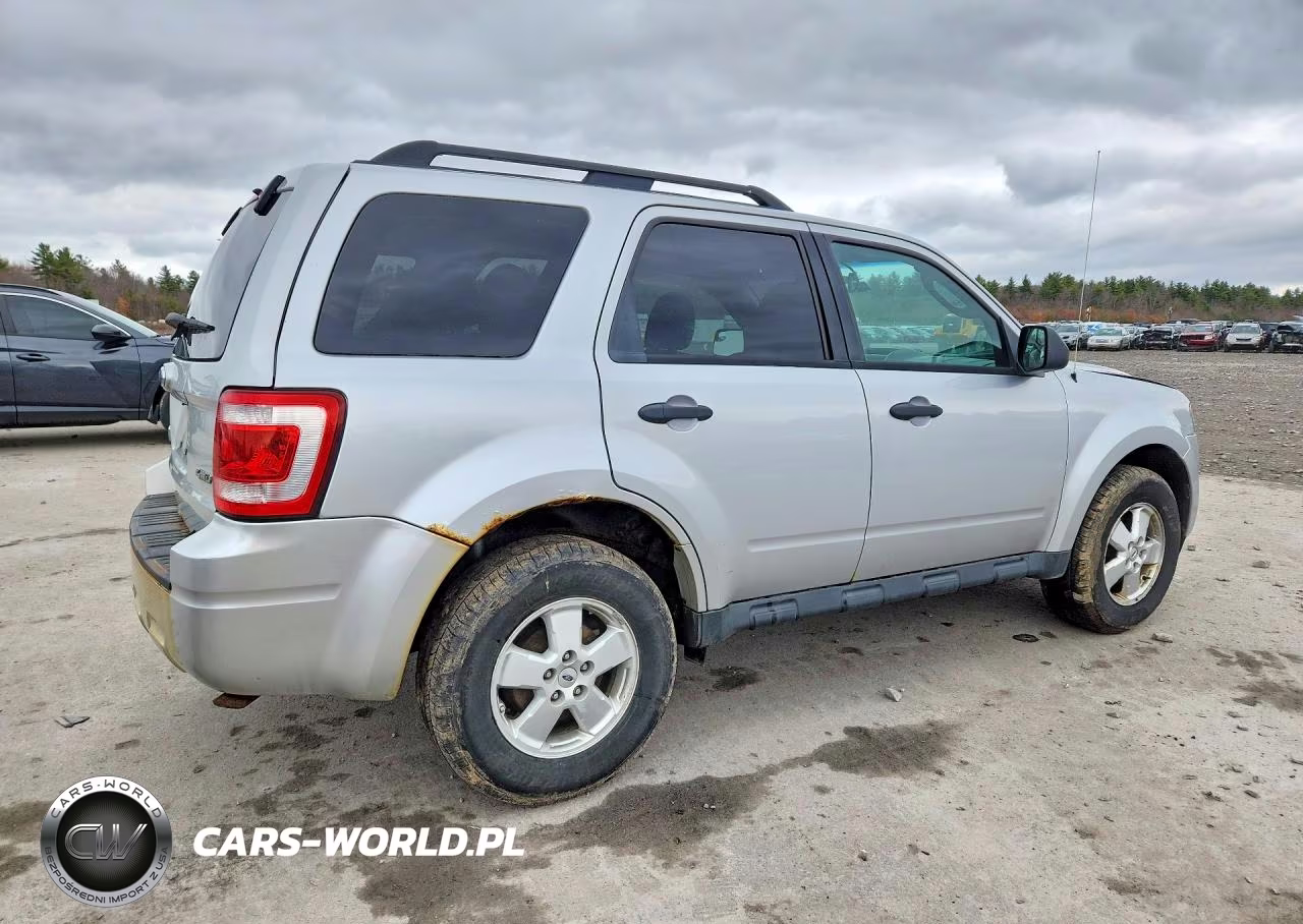 2012 Ford Escape Xlt VIN:1FMCU9D73CKB92919 - 3