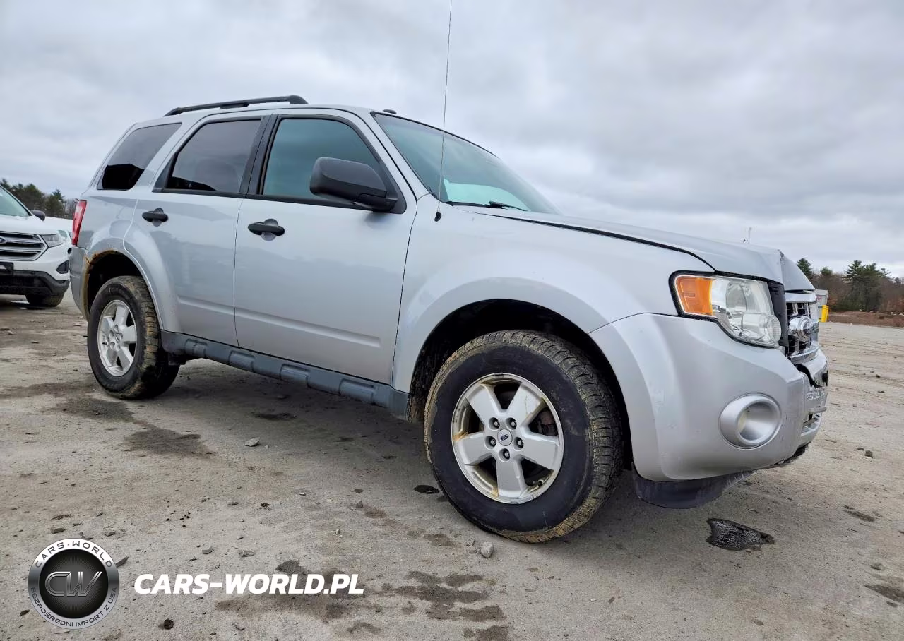 2012 Ford Escape Xlt VIN:1FMCU9D73CKB92919 - 4