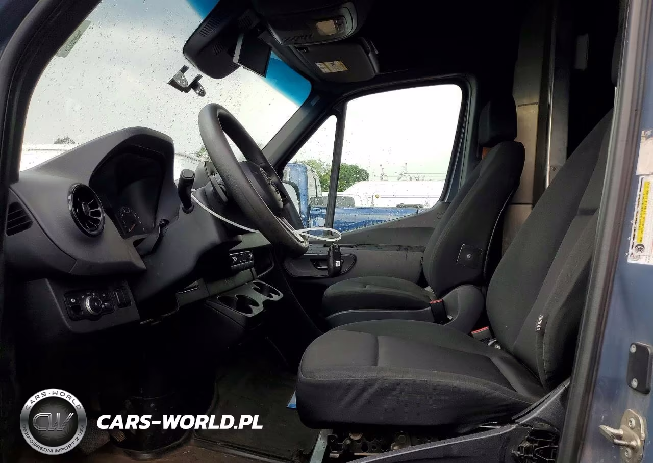2021 Mercedes-Benz Sprinter 2500 VIN:W1Y40CHY9MT070934 - 7
