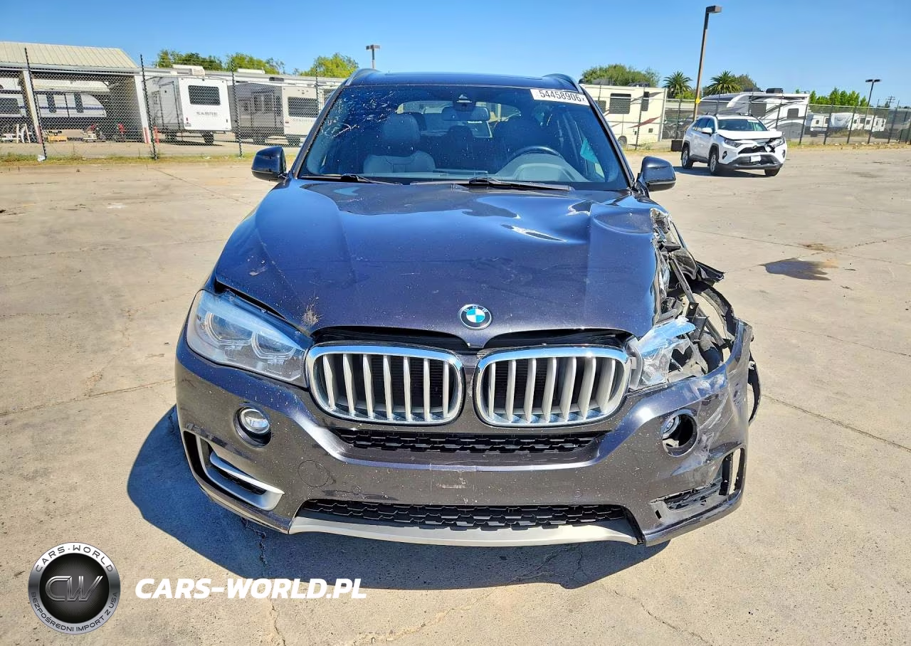 2018 BMW X5 xDrive35I VIN:5UXKR0C51J0X99082 - 5