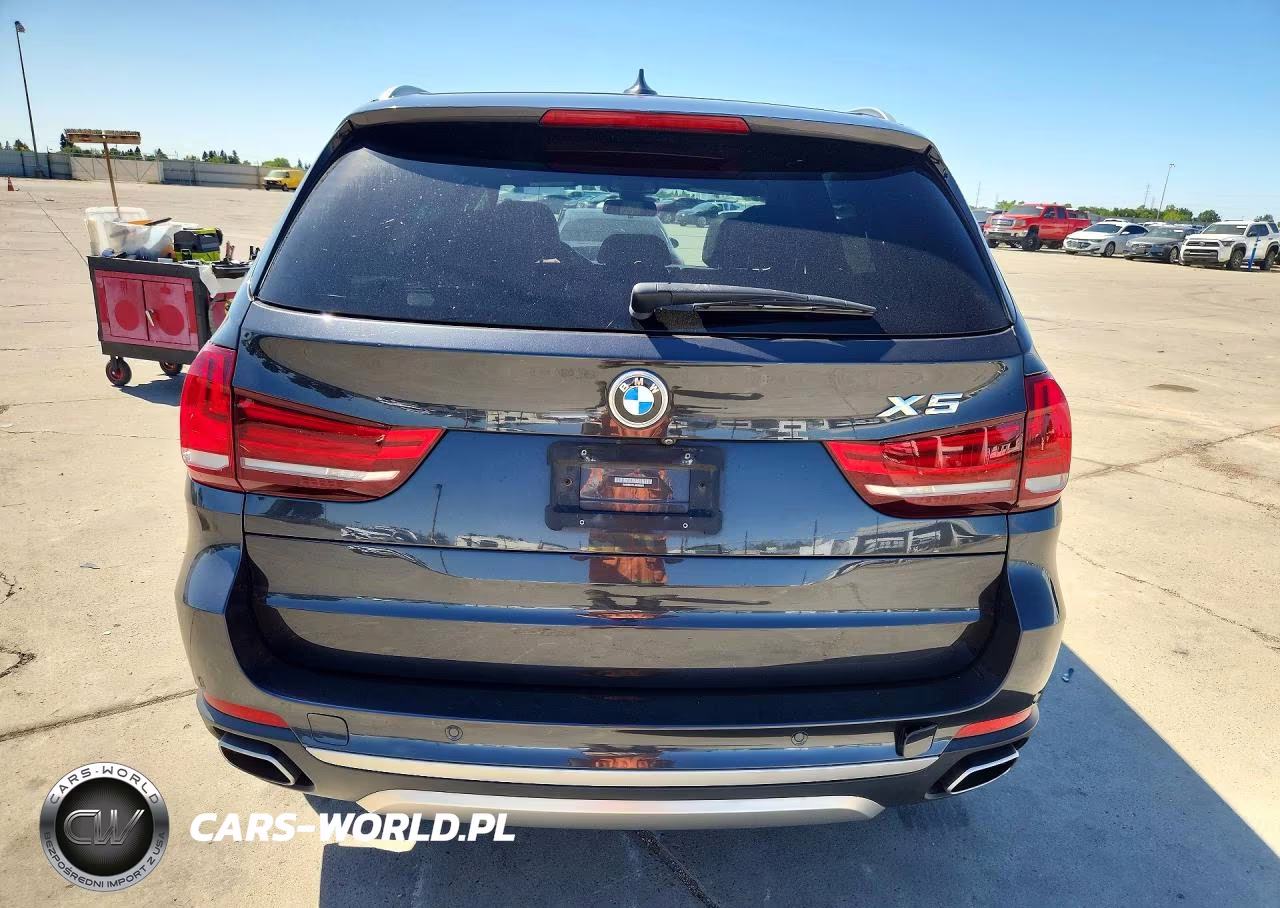 2018 BMW X5 xDrive35I VIN:5UXKR0C51J0X99082 - 6