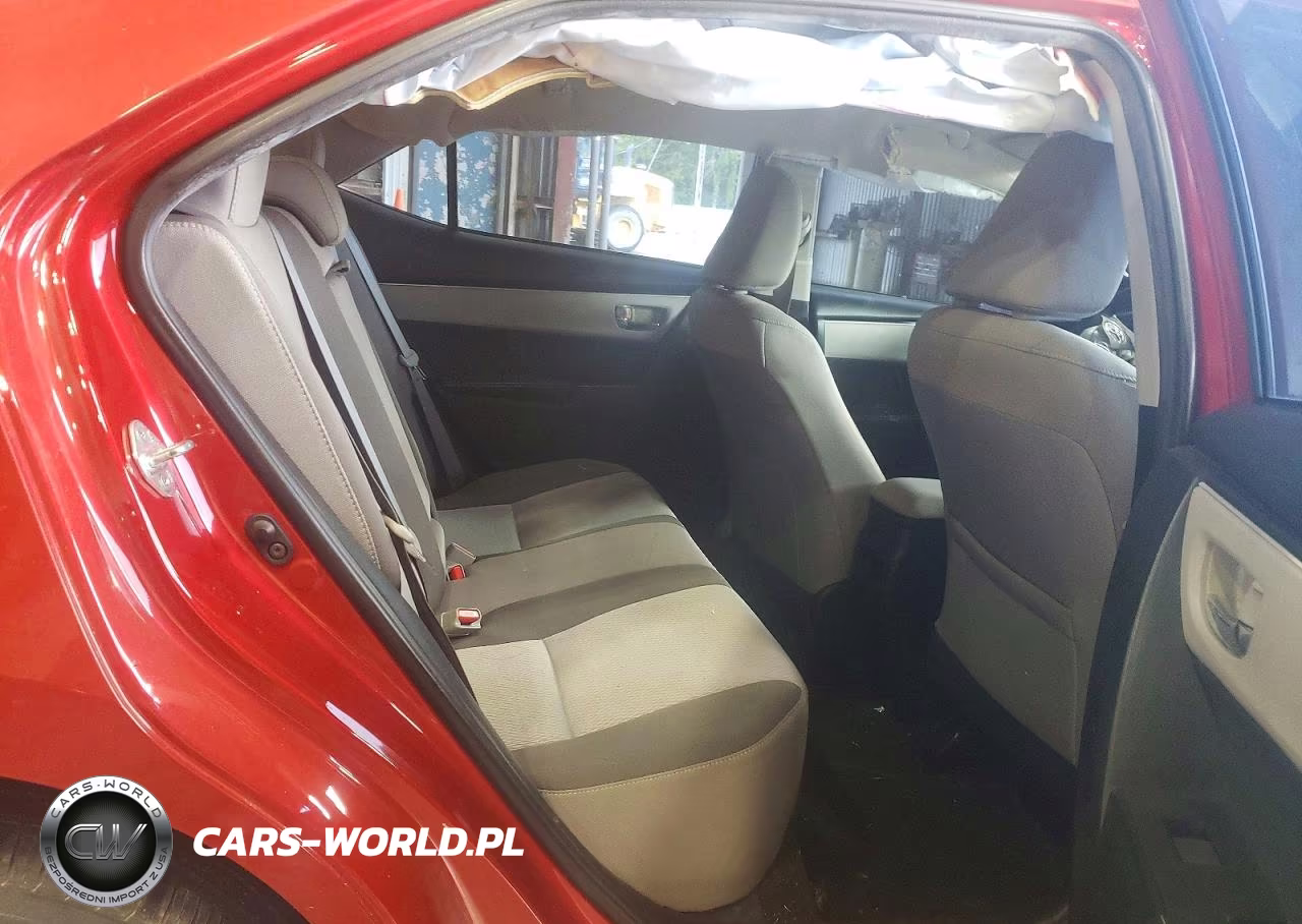 2018 Toyota Corolla Le VIN:5YFBURHE3JP759511 - 10
