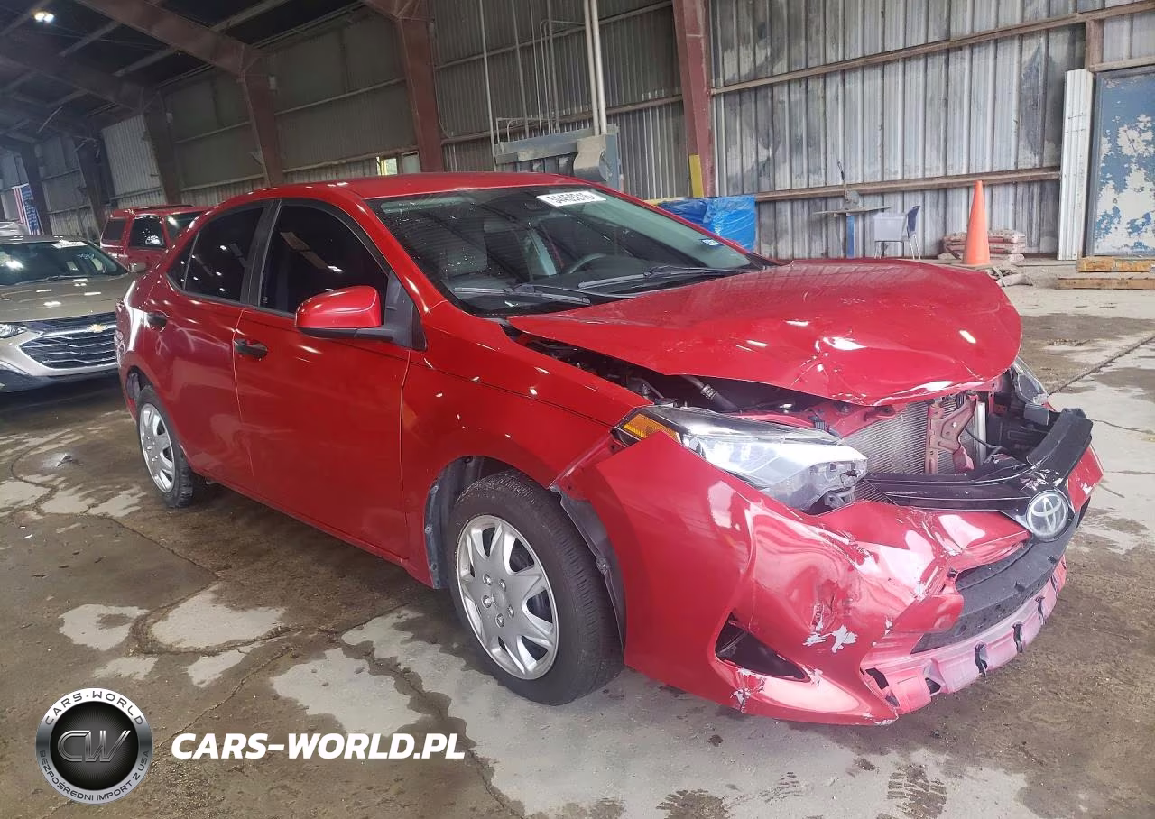 2018 Toyota Corolla Le VIN:5YFBURHE3JP759511 - 4