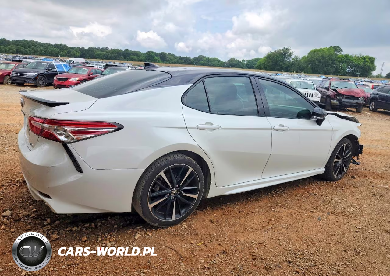 2020 Toyota Camry Xse VIN:4T1K61AK5LU377011 - 3