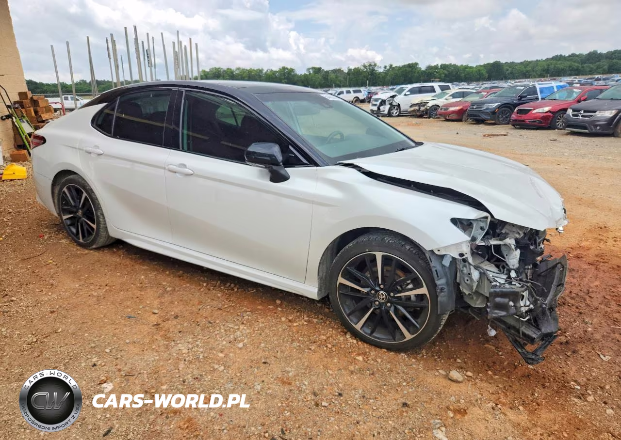 2020 Toyota Camry Xse VIN:4T1K61AK5LU377011 - 4