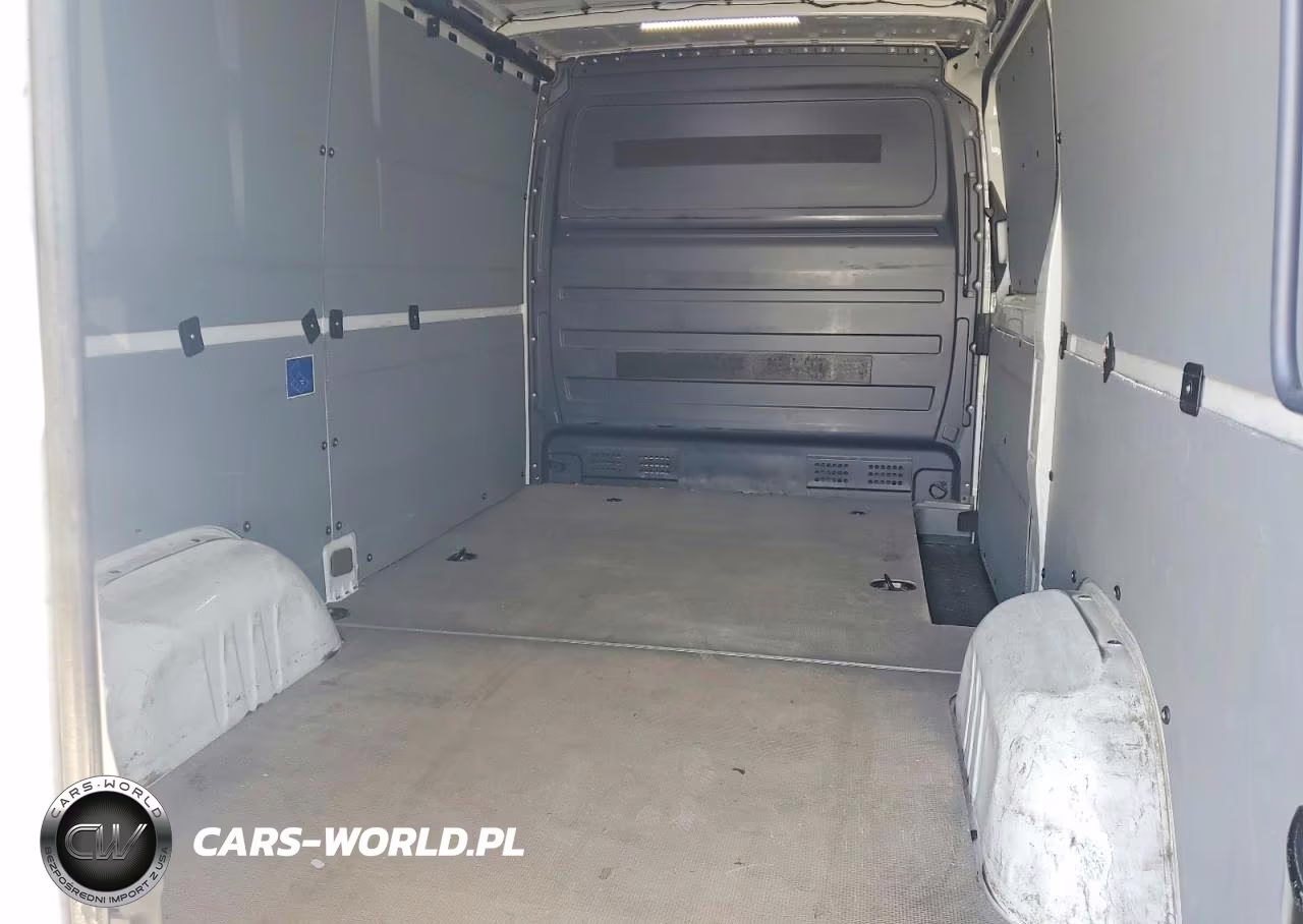 2015 Mercedes Benz Sprinter 2500 Delivery Van VIN:WD3PE7DC7F5994469 - 10