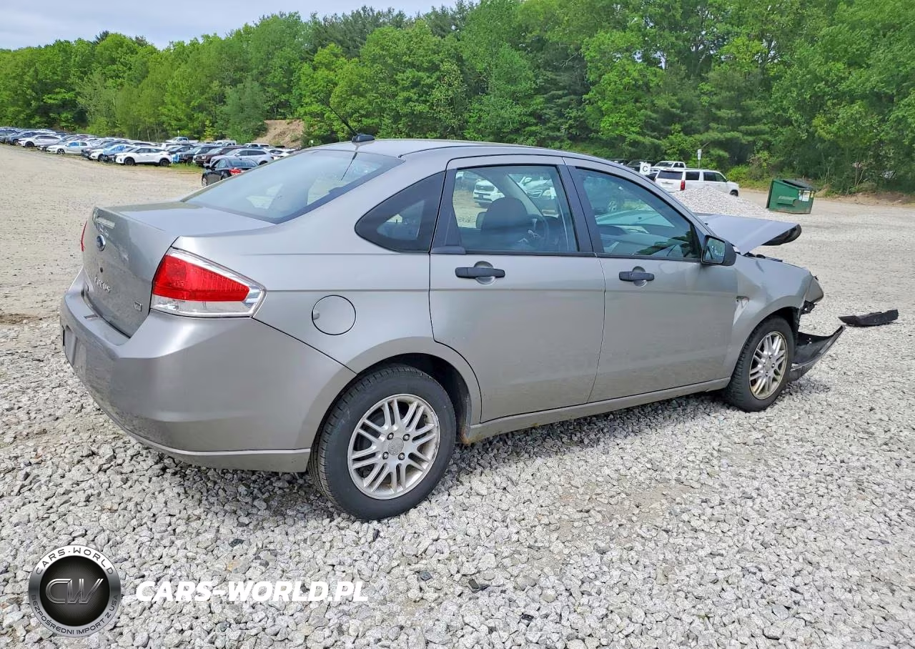 2008 Ford Focus Se VIN:1FAHP35N08W260126 - 3