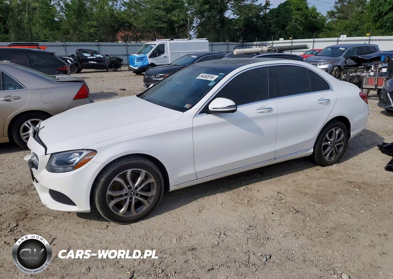 2018 Mercedes-Benz C 300 4Matic – zdjęcie 1 z 12