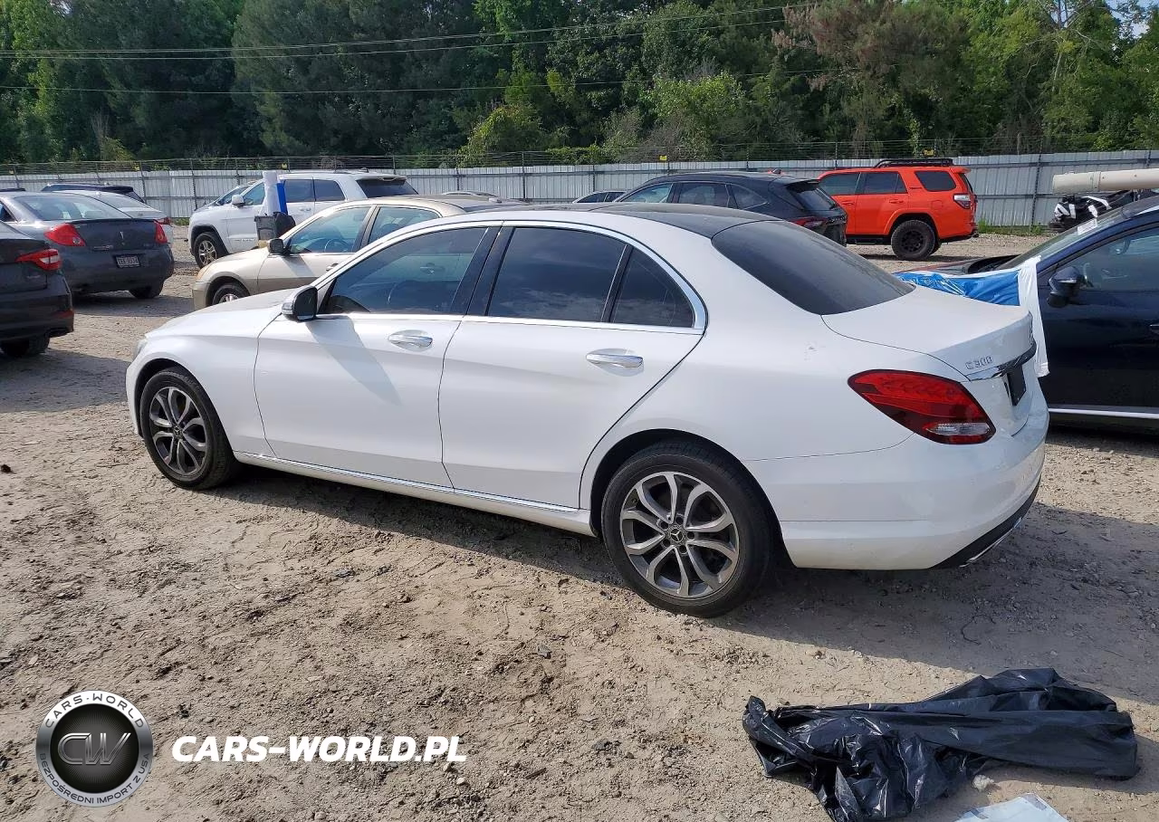 2018 Mercedes-Benz C 300 4Matic VIN:WDDWF4KB3JR318079 - 2