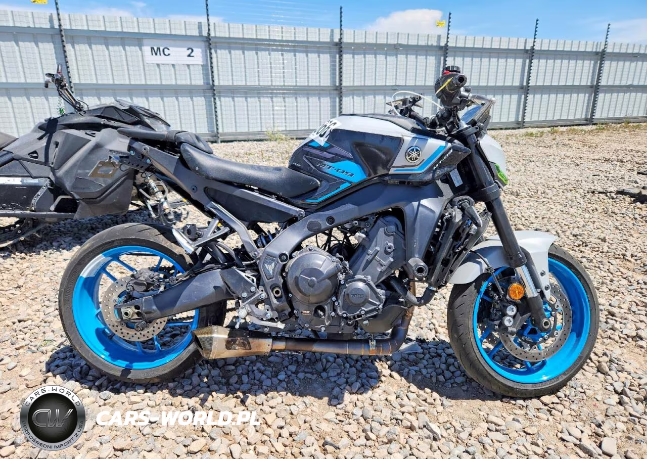 2025 Yamaha Mt09