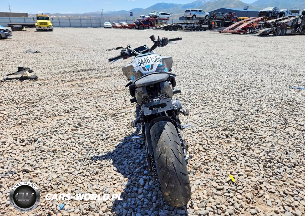 2025 Yamaha Mt09 VIN:JYARN94E4SA002328 - 4