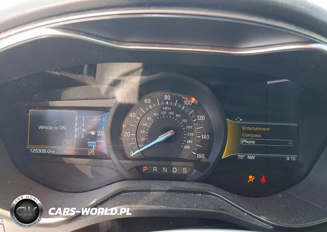 2019 Ford Fusion Se VIN:3FA6P0HD3KR135785 - 9