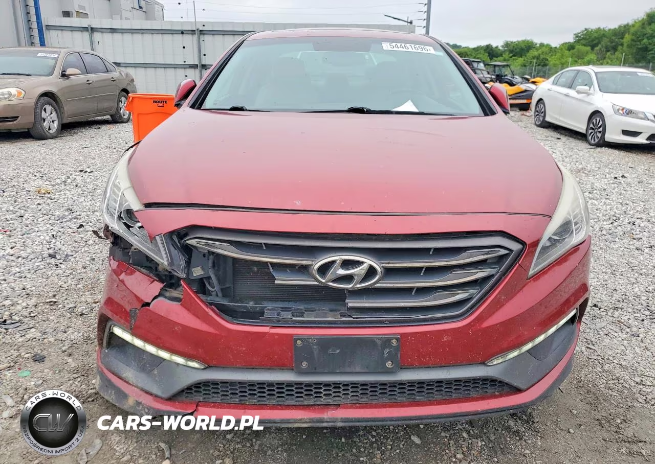 2016 Hyundai Sonata Sport VIN:5NPE34AF0GH417994 - 5