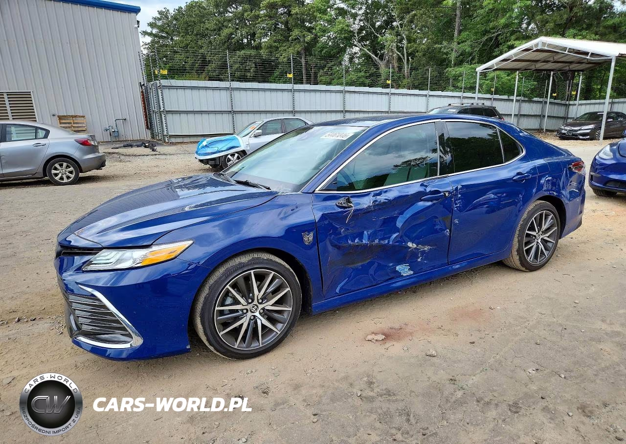 2023 Toyota Camry Xle – zdjęcie 1 z 12