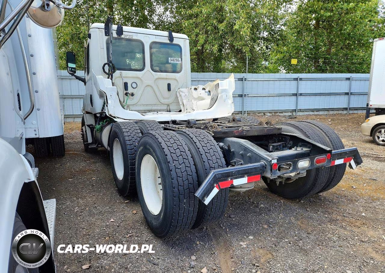 2023 Freightliner Cascadia 126 Truck Cab And Chassis VIN:3AKJHLDVXPSUN7585 - 3