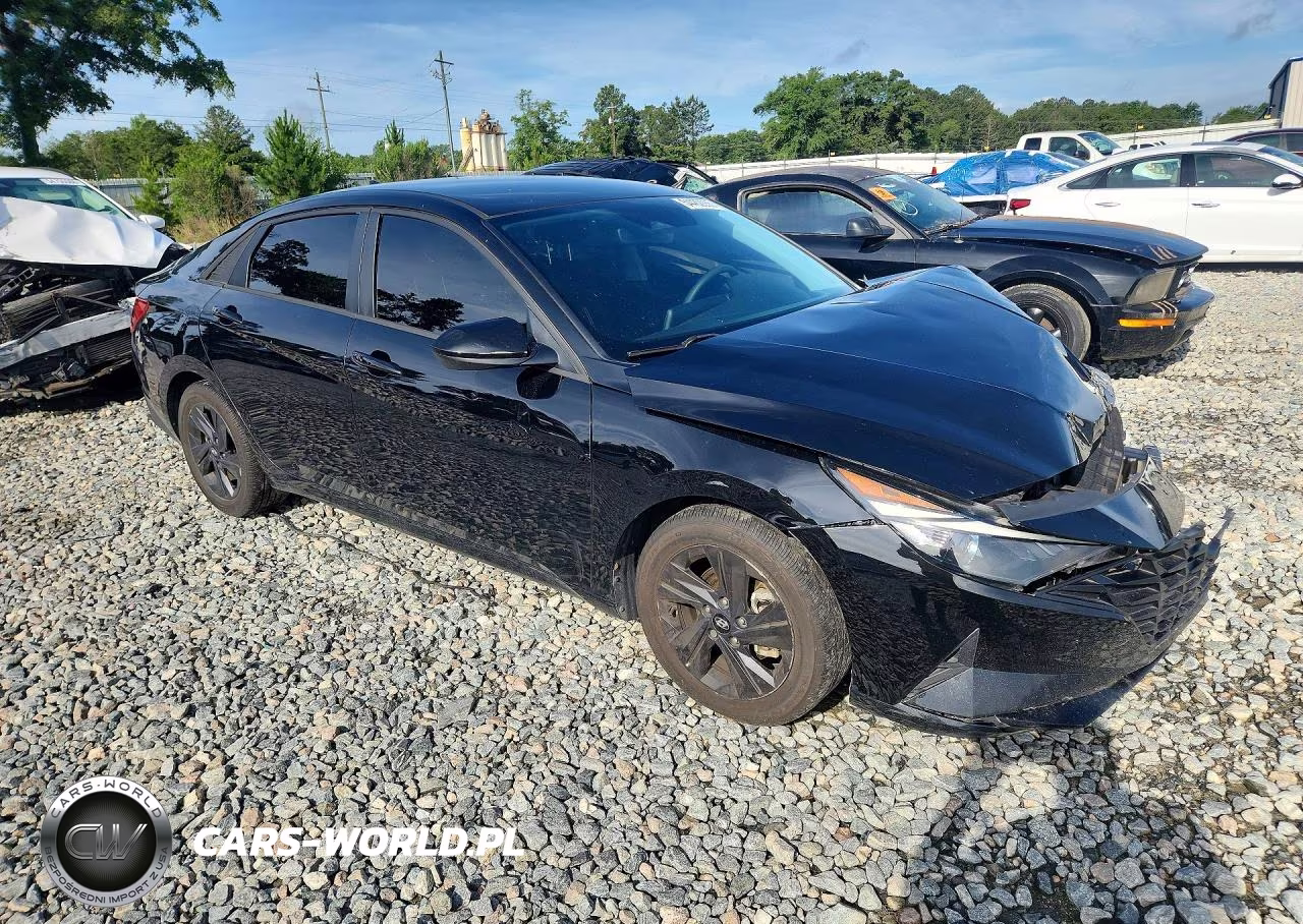 2022 Hyundai Elantra Sel VIN:KMHLM4AG3NU247447 - 4
