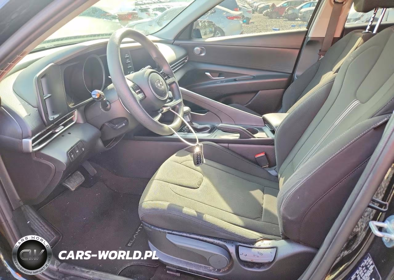 2022 Hyundai Elantra Sel VIN:KMHLM4AG3NU247447 - 7