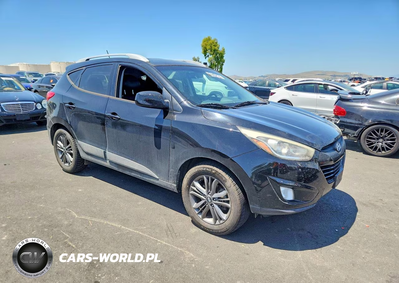 2015 Hyundai Tucson Se VIN:KM8JU3AG2FU116948 - 4