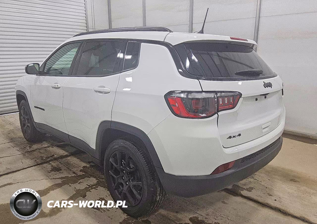 2025 Jeep Compass Latitude VIN:3C4NJDBN4ST586937 - 2