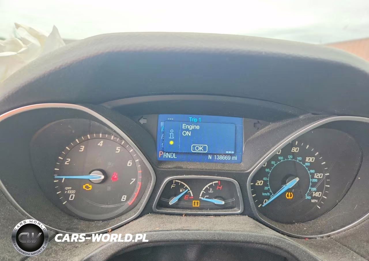2014 Ford Focus Se VIN:1FADP3F2XEL335866 - 9