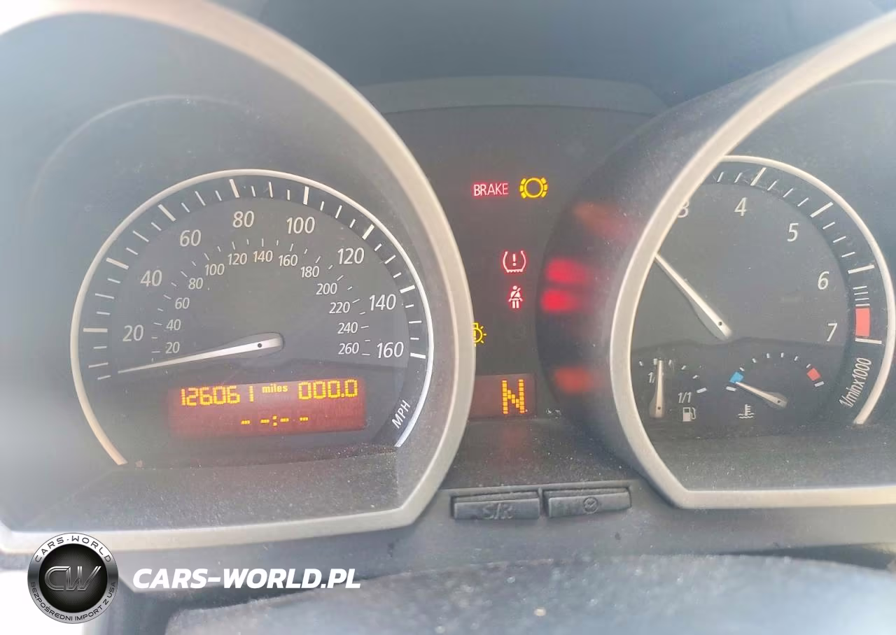 2003 BMW Z4 3.0 VIN:4USBT534X3LT23075 - 9