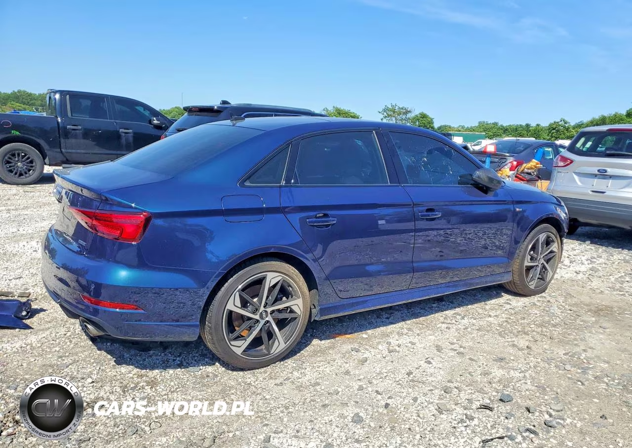 2020 Audi A3 S-Line Premium VIN:WAUBEGFF6LA004807 - 3