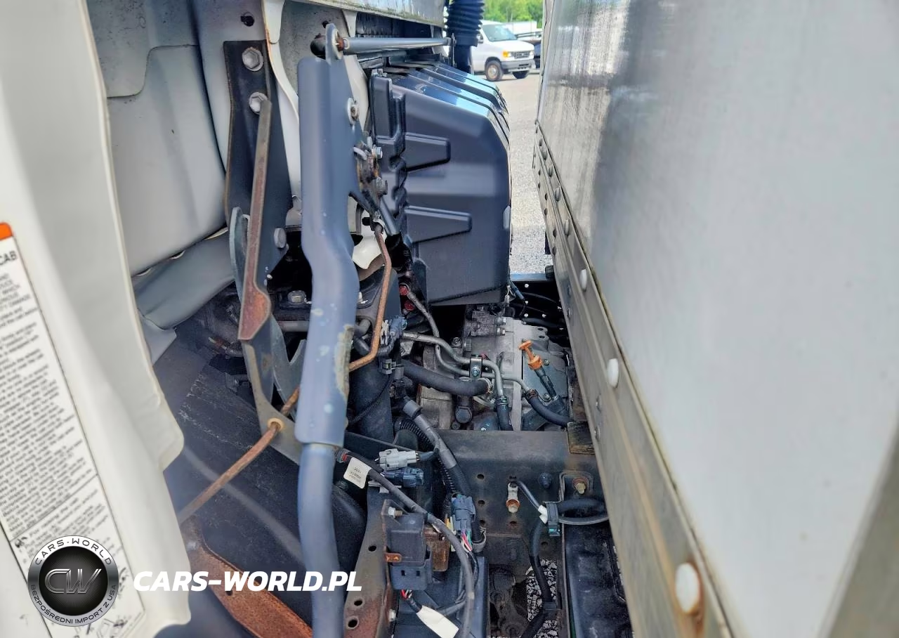 2019 Hino 155 Box Truck VIN:JHHYDM1H7KK007812 - 12