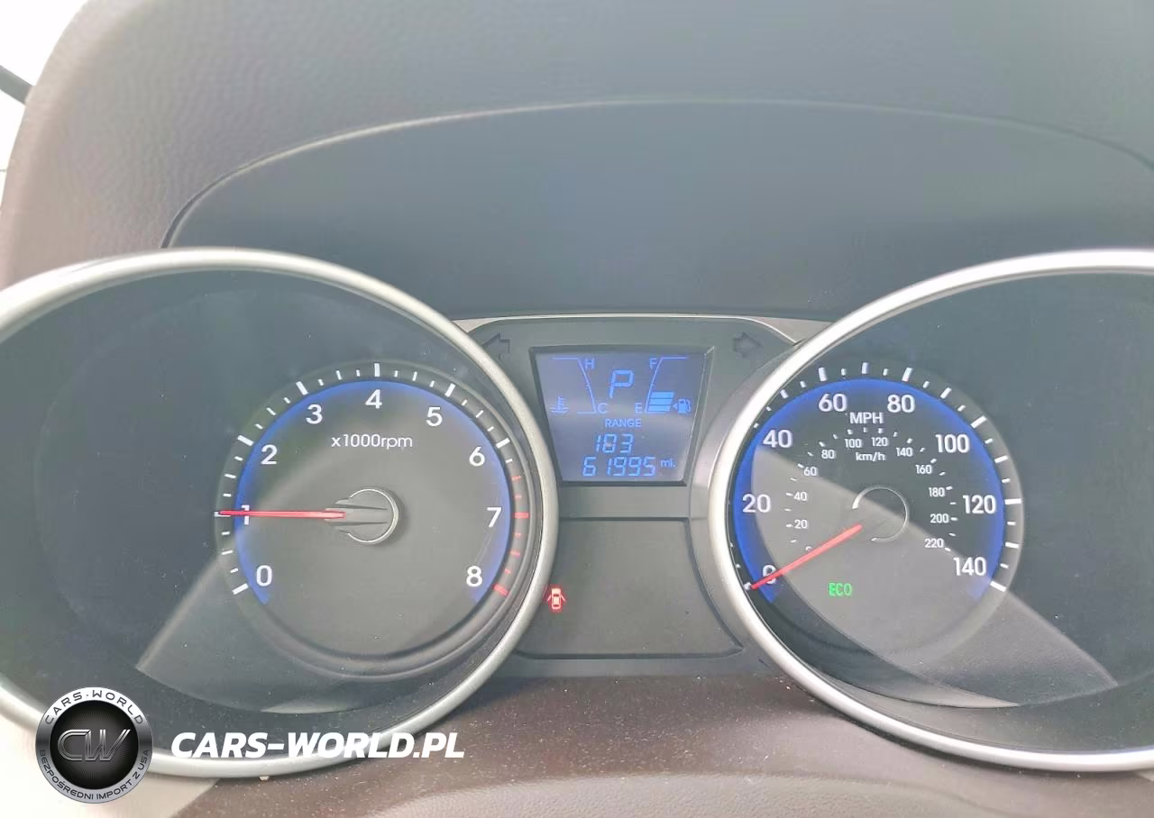 2012 Hyundai Tucson Limited VIN:KM8JU3AC4CU527518 - 9