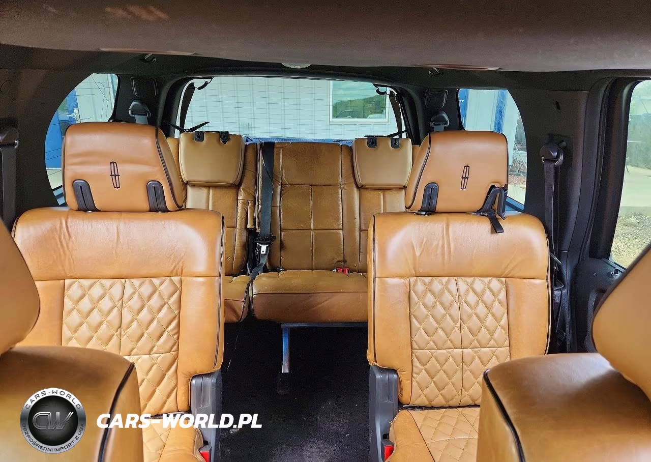 2011 Lincoln Navigator VIN:5LMJJ2J59BEJ09112 - 10
