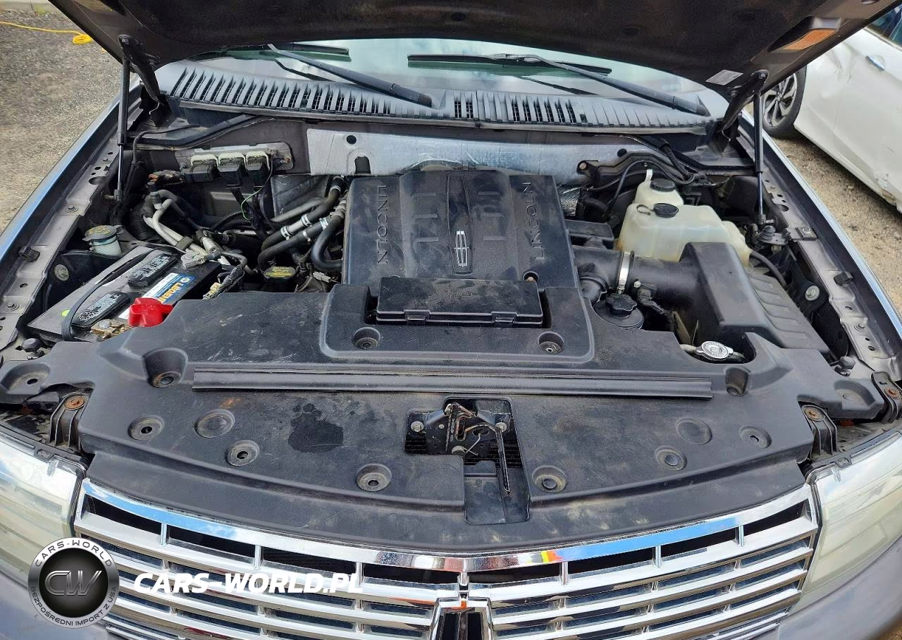 2011 Lincoln Navigator VIN:5LMJJ2J59BEJ09112 - 12
