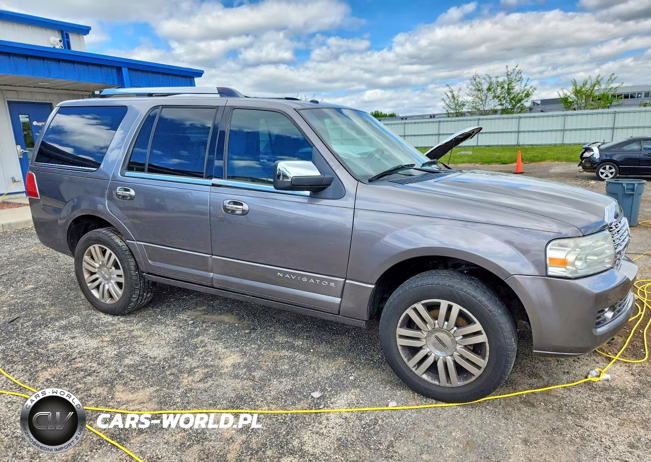 2011 Lincoln Navigator VIN:5LMJJ2J59BEJ09112 - 4