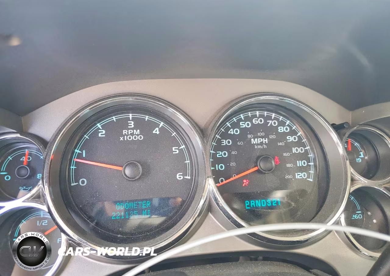 2008 Chevrolet Silverado K1500 VIN:2GCEK133681305742 - 9