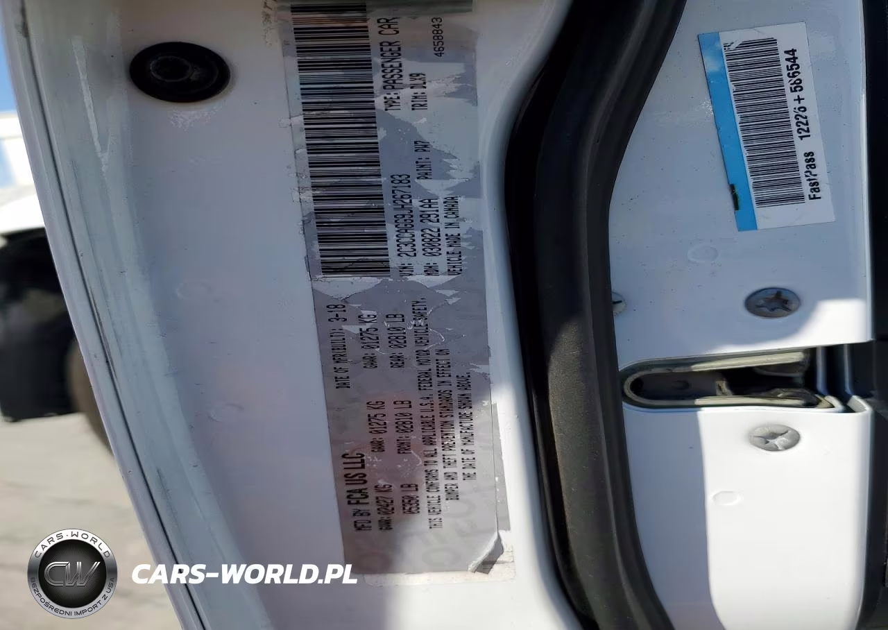 2018 Chrysler 300 S VIN:2C3CCAGG9JH267183 - 12