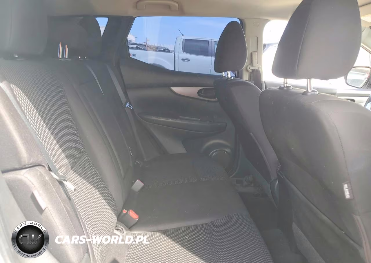 2021 Nissan Rogue Sport S VIN:JN1BJ1AW8MW423137 - 11