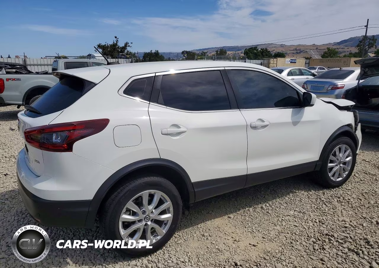 2021 Nissan Rogue Sport S VIN:JN1BJ1AW8MW423137 - 3