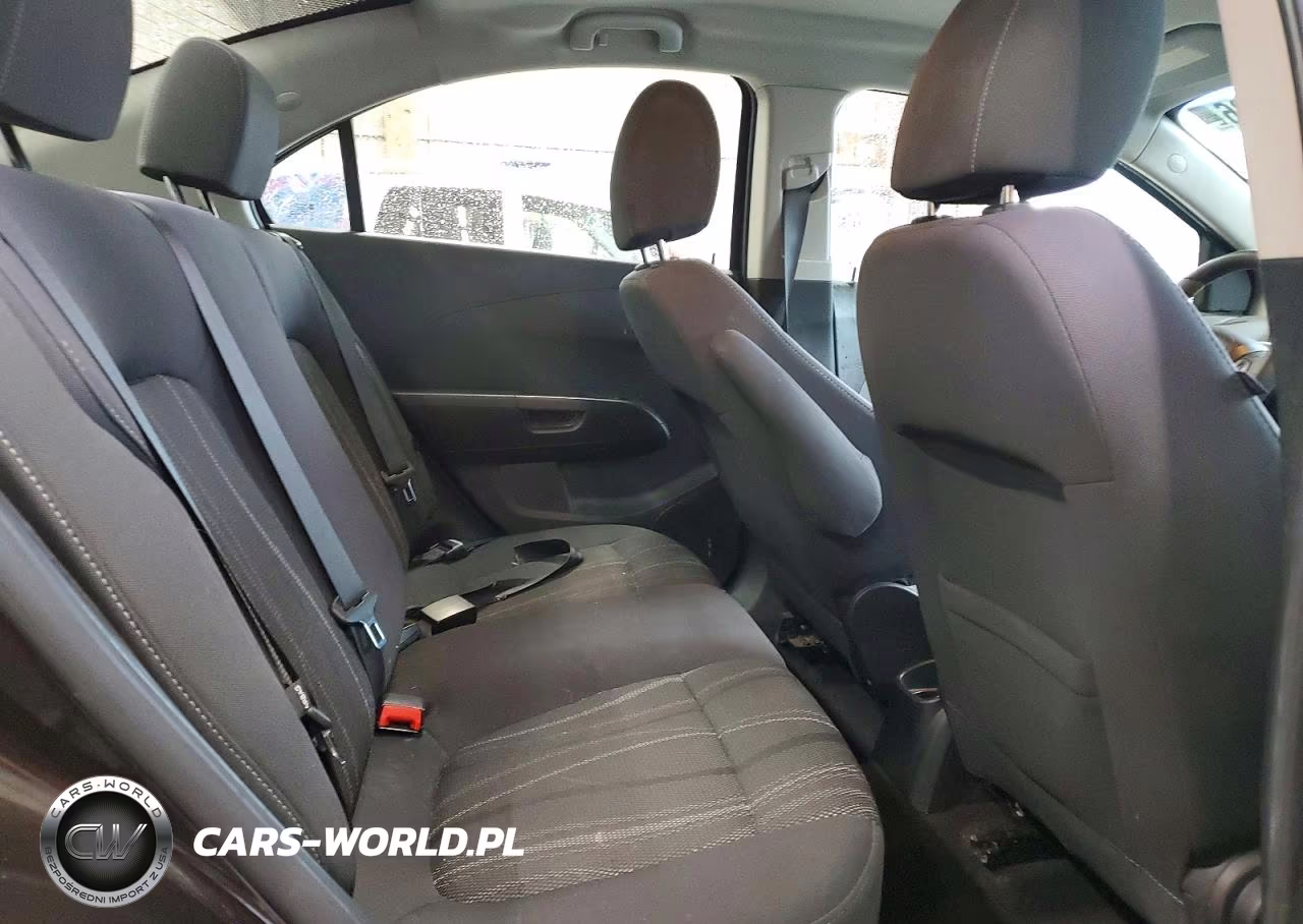 2014 Chevrolet Sonic Lt VIN:1G1JC5SB0E4128819 - 10