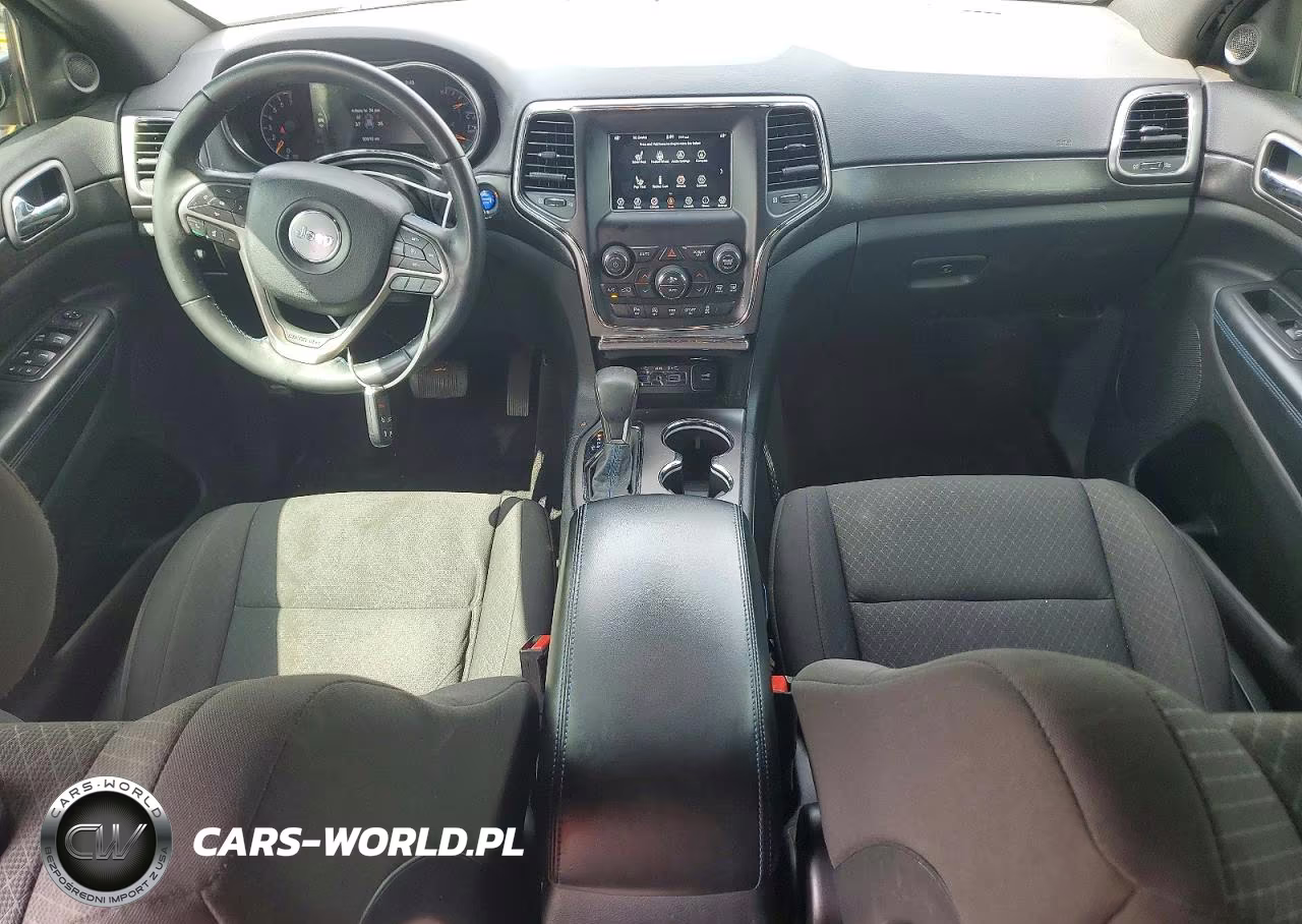 2018 Jeep Grand Cherokee Laredo VIN:1C4RJFAGXJC357849 - 8
